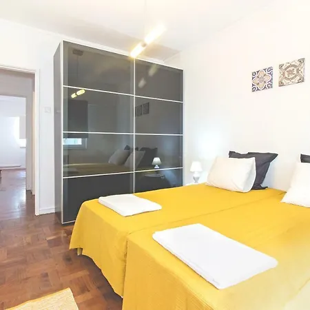 Patushu Flat شقة